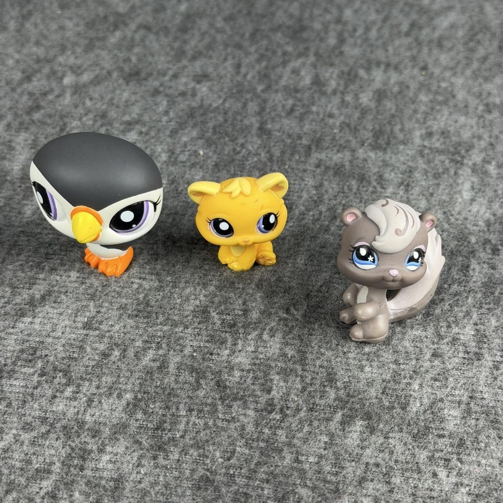 Hasbro Littlest Pet Shop 1748 1744 484 Figure Lot 3 LPS Cat Squirrel Puffin